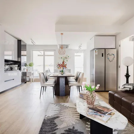 Apartment Penthouse With Terraces, Sky Garden & Free Parking Budapest