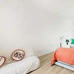W - Luxury Penthouse - Sky Garden & Terrace - Free Parking - Sleeps 12 * ブダペスト