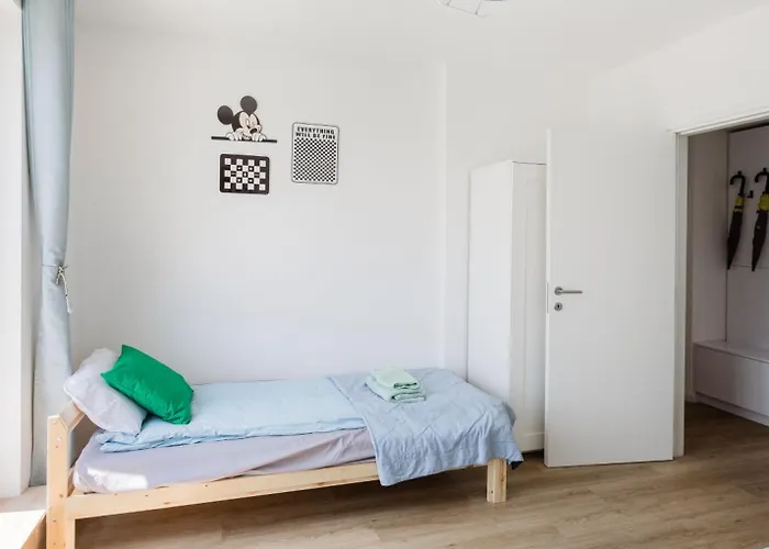 Lejlighed W - Luxury Penthouse - Sky Garden & Terrace - Free Parking - Sleeps 12 *